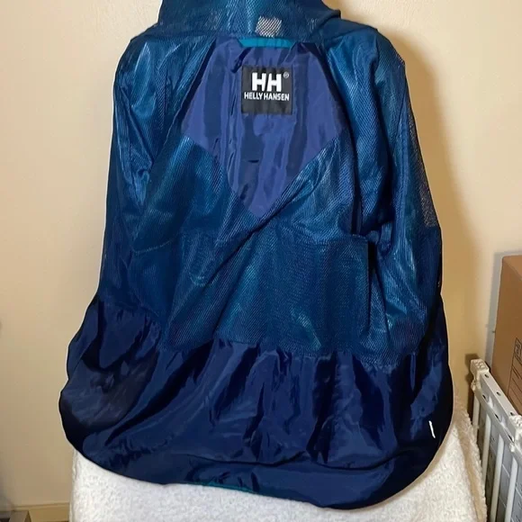 Helly Hansen Packable Rain Jacket Size Medium - Picture 10 of 12
